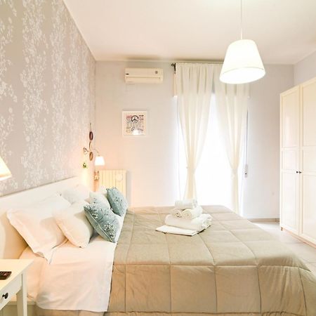 Debby'S Home Napoli Ngoại thất bức ảnh