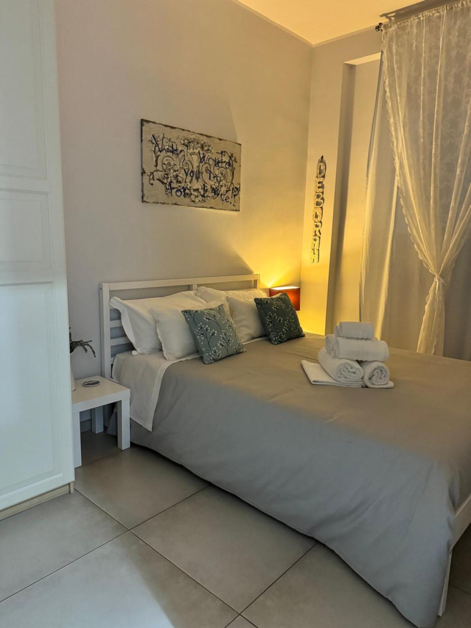 Debby'S Home Napoli Ngoại thất bức ảnh